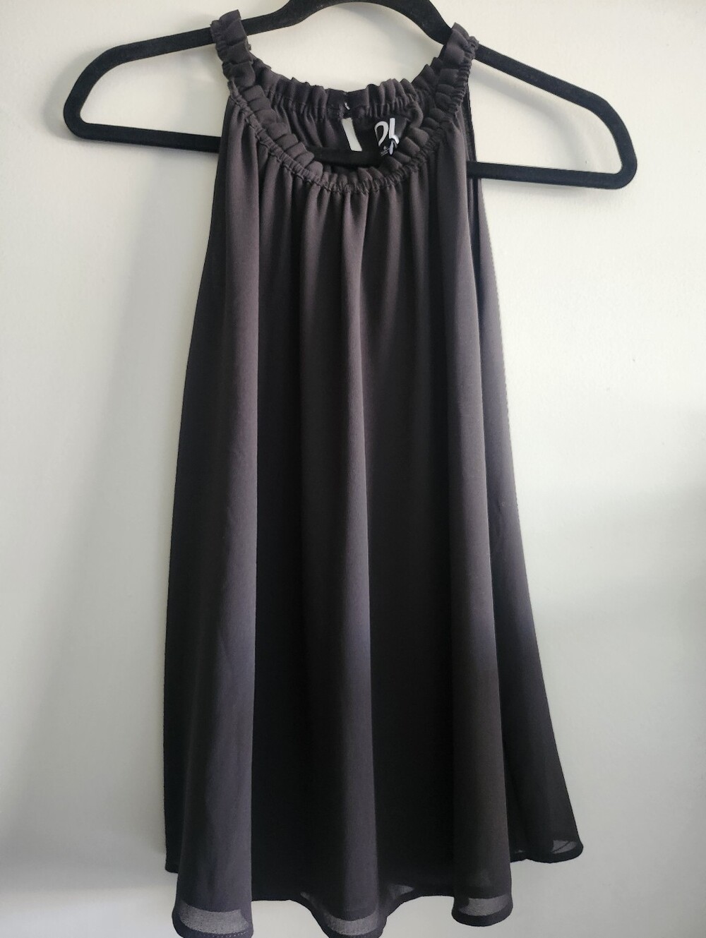 Daily Look L Kaitlyn Ruched Neck Top - Charcoal